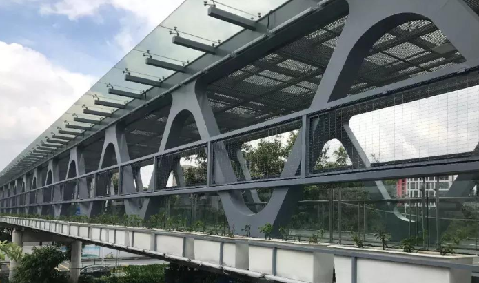 眉山论管桁架结构工程弯管加工防锈处理的方法